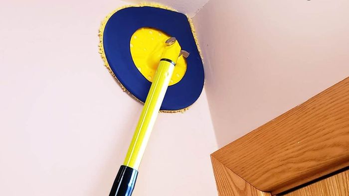 CHOMP! Long Handle Dust Mop
