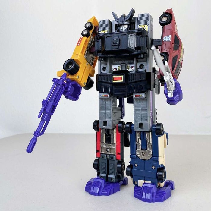 Top-tier Transformers: Menasor