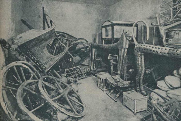 Treasures Beyond Imagination Buried in the Tomb