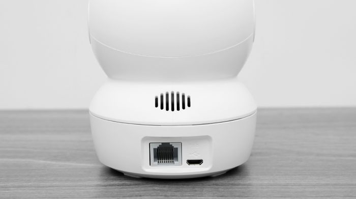 Camera IP 360 Độ 2MP EZVIZ H6C - Có loa và micro tích hợp
