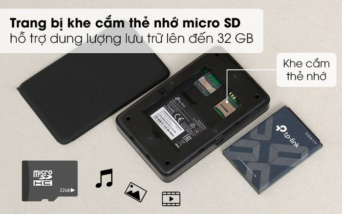 Lưu trữ dữ liệu dễ dàng nhờ tích hợp khe cắm thẻ nhớ micro SD - Bộ Phát Wifi Di Động 4G LTE TP-Link M7350 Đen