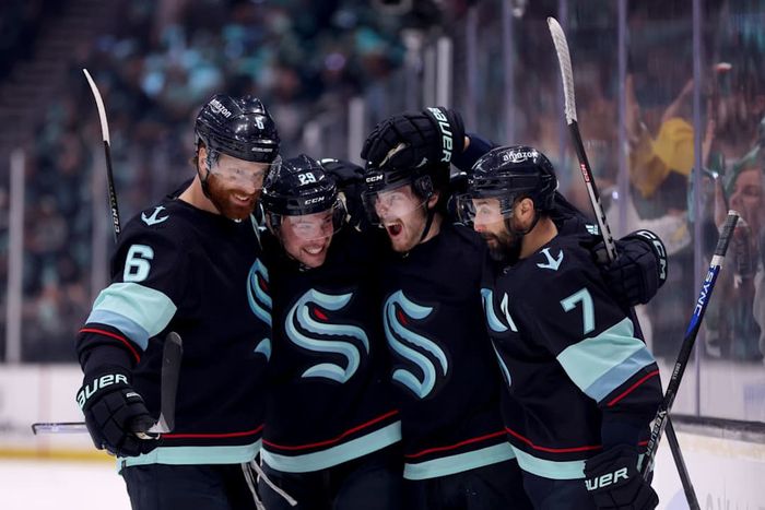 Adam Larsson, Tye Kartye, Jordan Eberle, Vince Dunn