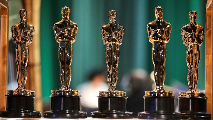 Behind the scenes at the 2023 Academy Awards.