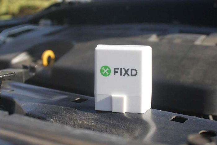 Top Smart Car Accessories: FIXD Bluetooth Diagnostics Scanner