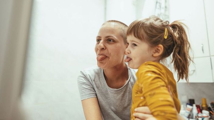 a cancer survivor and her daughter