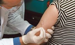 vaccination against smallpox