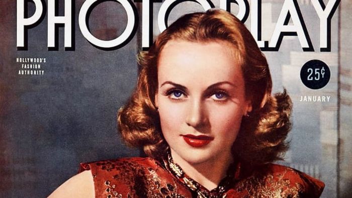 The stunning Carole Lombard graces the cover of Photoplay.
