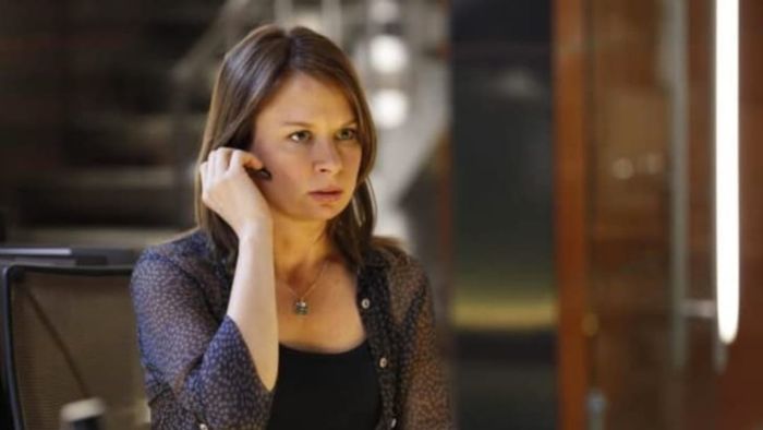 Mary Lynn Rajskub portraying Chloe O'Brian in 24.