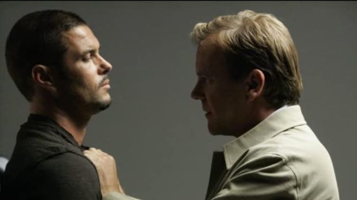 Carlos Bernard and Kiefer Sutherland in a scene from 24.
