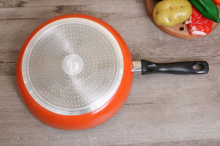 Đáy phẳng - Chảo nhôm chống dính đáy từ DMX CTE 28 cm