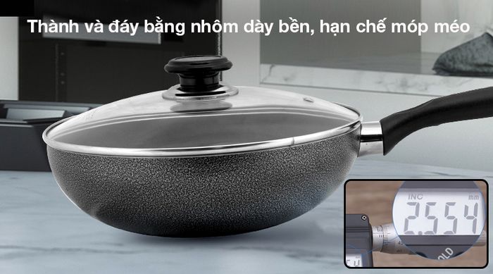 Chảo nhôm sâu chống dính nắp kính 26cm Sunhouse SHS26K - Chất liệu thành và đáy bằng nhôm