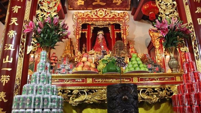 Mẫu văn khấn Tam Tòa Thánh Mẫu chi tiết và đầy đủ nhất