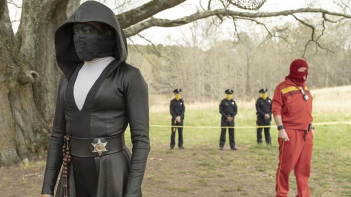 Regina King as Angela Abar and Andrew Howard as Red Scare in HBO's Watchmen.