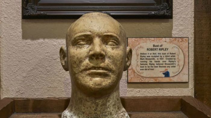 A bust of Robert Ripley is exhibited at the Ripley's Believe It or Not! Odditorium in Grand Prairie, Texas.