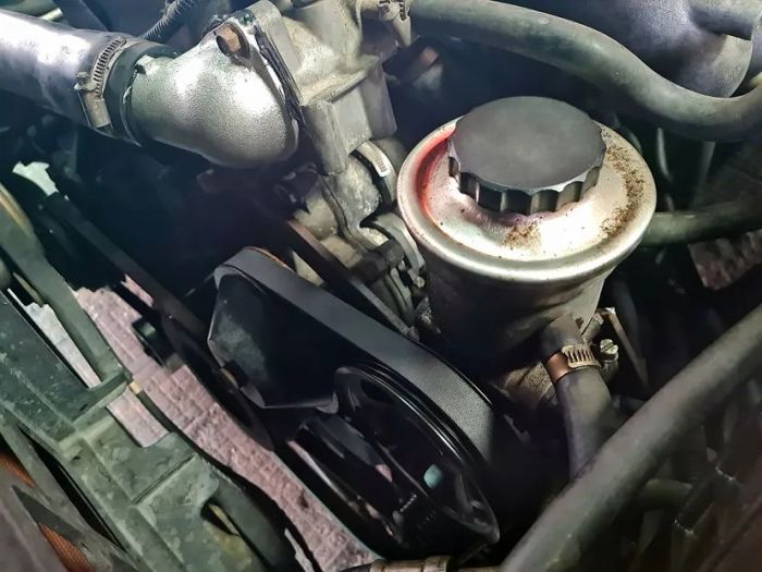 power steering fluid leak issues