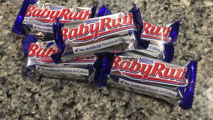 A pile of Baby Ruth mini candy bars.