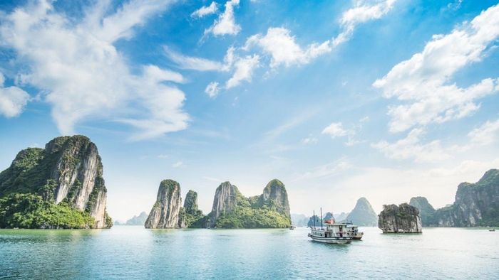 Những hình ảnh Vịnh Hạ Long đẹp và độc đáo mới nhất