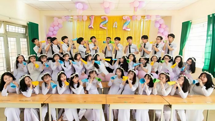 Những ý tưởng trang trí lớp kỷ yếu mới lạ và độc đáo