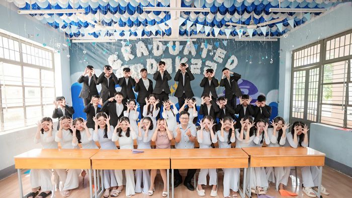 Những ý tưởng trang trí lớp kỷ yếu ấn tượng và khó quên