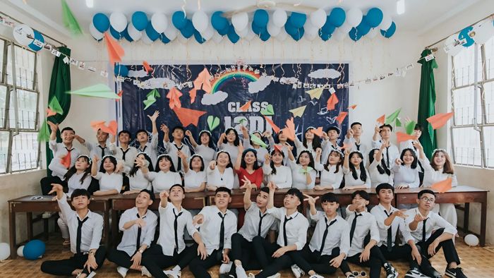 Những ý tưởng trang trí lớp kỷ yếu hoành tráng và ấn tượng