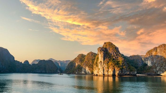 Tải về những hình ảnh đẹp nhất của Vịnh Hạ Long