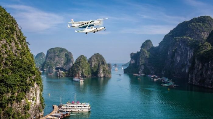 Những mẫu ảnh Vịnh Hạ Long chụp từ trên cao đẹp mê hồn