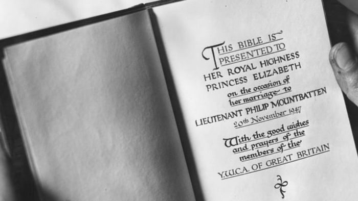 The title page of a Bible dedicated to Princess Elizabeth to commemorate her marriage to Lieutenant Philip Mountbatten. A gift from the Young Women's Catholic Association of Great Britain.