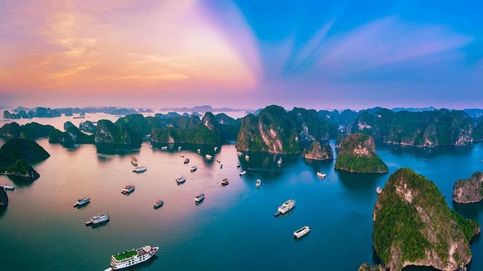 Những bức ảnh Vịnh Hạ Long lúc chiều đẹp và mới nhất