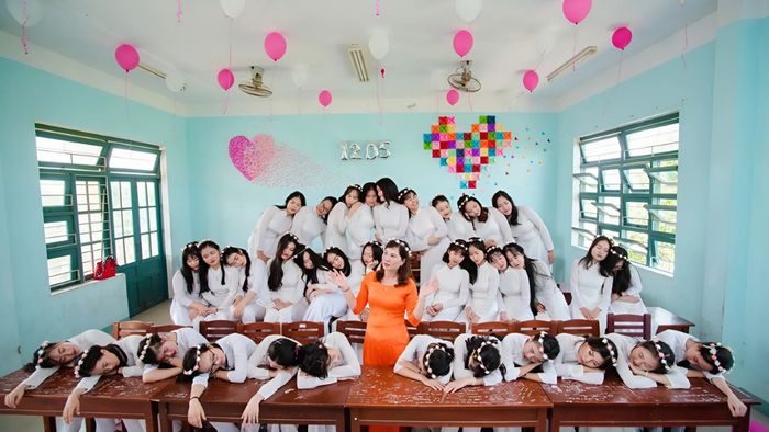 Những ý tưởng trang trí lớp kỷ yếu đơn giản nhưng hiệu quả