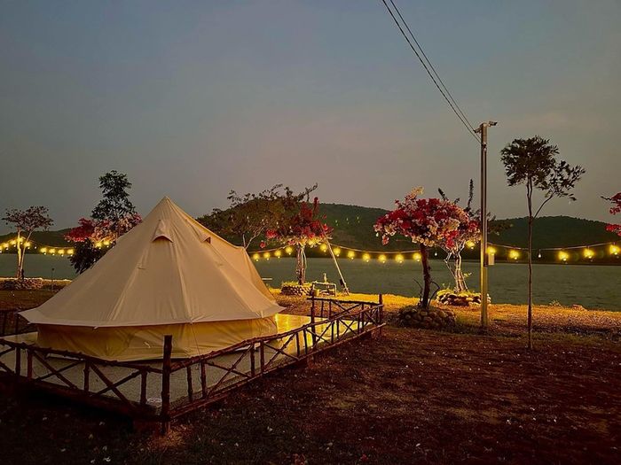 Bằng Lăng Glamping, điểm dã ngoại đầy phong cách bên hồ Dầu Tiếng