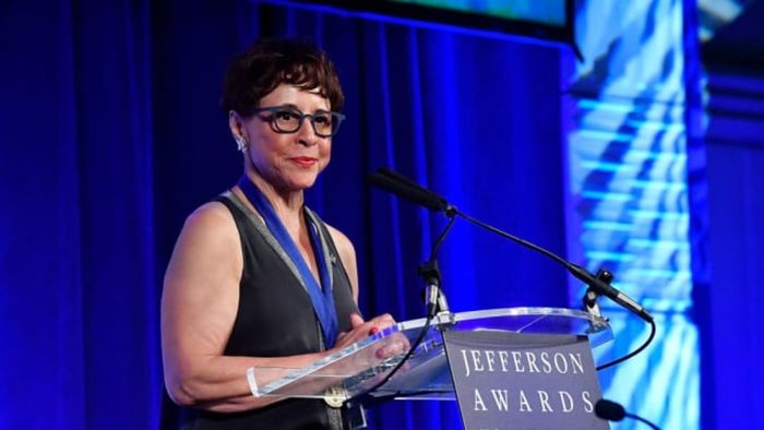Sheila Johnson addressing the audience at The Jefferson Awards Foundation 2017 DC National Ceremony