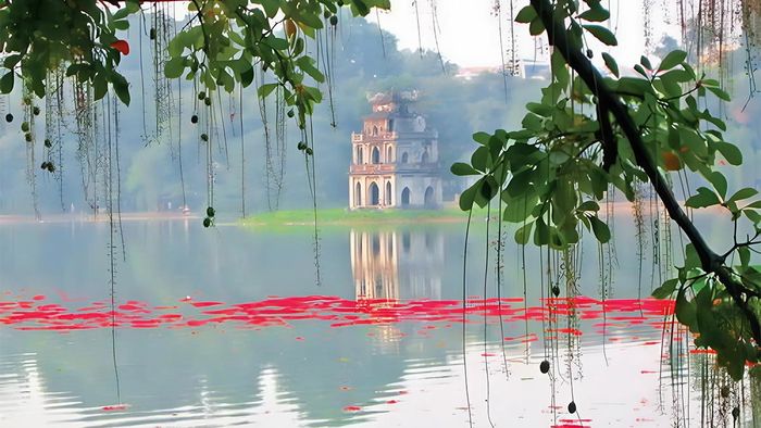 Tải ngay hình ảnh Hồ Hoàn Kiếm đẹp vào mùa hè