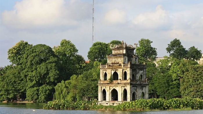 Background hình ảnh Hồ Hoàn Kiếm đẹp nhất và ấn tượng