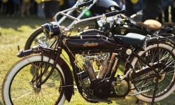 A 1915 Indian Model B motorcycle, a classic symbol of early motorcycling history.