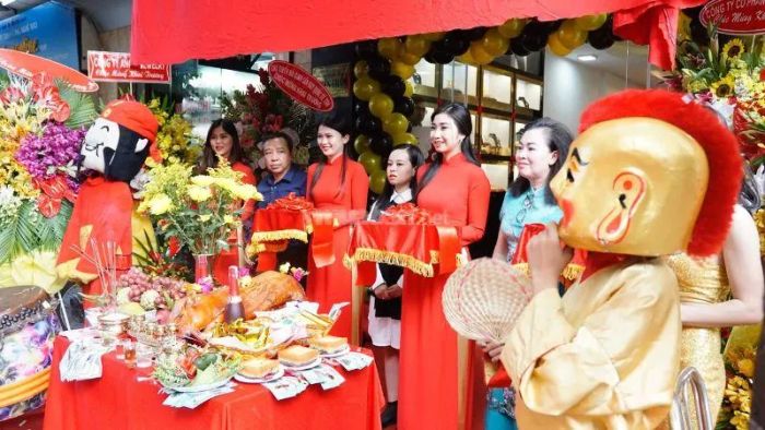 Chuẩn bị đầy đủ lễ vật và bài khấn cho lễ khai trương