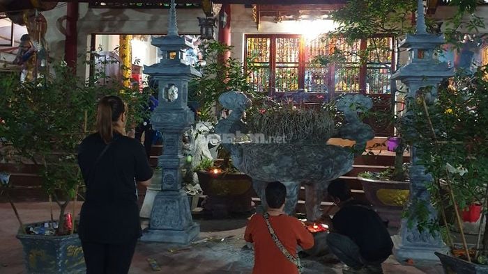 Những lưu ý quan trọng khi đọc văn khấn Cô Bé Chí Mìu