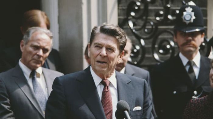 Ronald Reagan visiting 10 Downing Street in 1982.