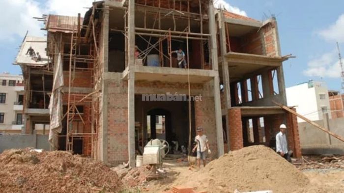 Thời điểm thi công