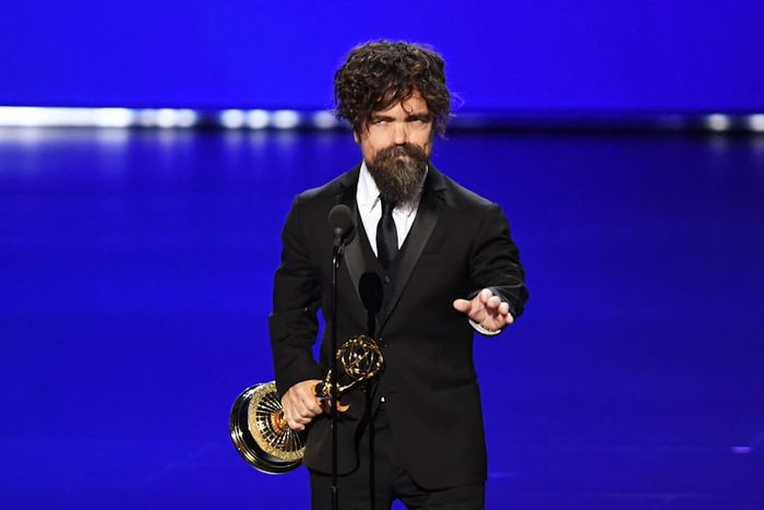 Peter Dinklage celebrates his victory at the 2019 Emmy Awards.