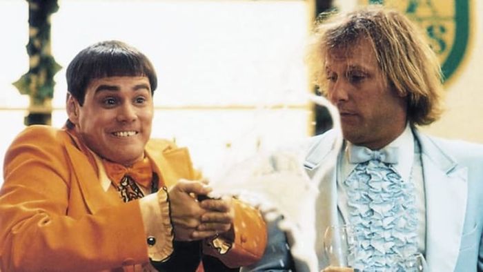 In the iconic film Dumb and Dumber (1994), Jim Carrey and Jeff Daniels sported the infamous bowl cut, making it a defining feature of their characters.