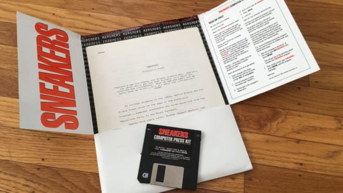 Inside the paper folder of the Sneakers Computer Press Kit. (The right flap includes setup instructions and a note offering to FedEx printed materials for those without a printer.)