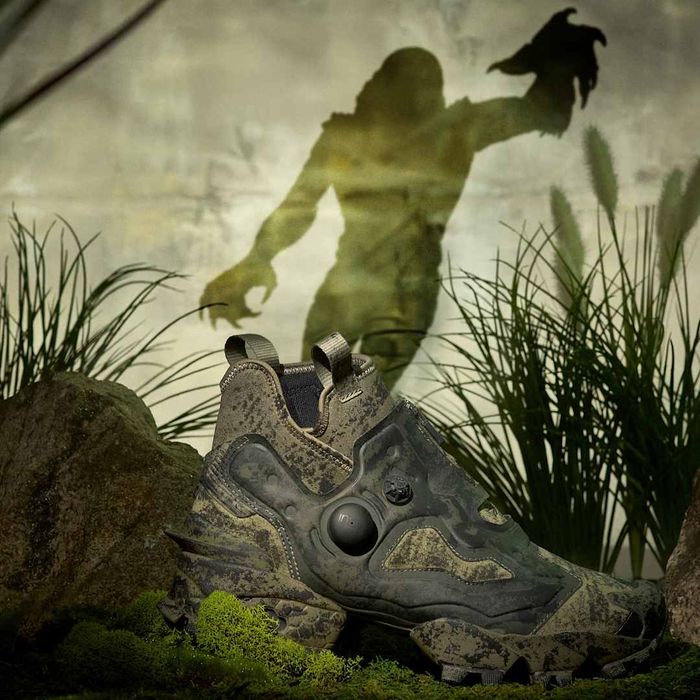 Reebok x Universal Monsters InstaPump Fury 94 Mid Footwear
