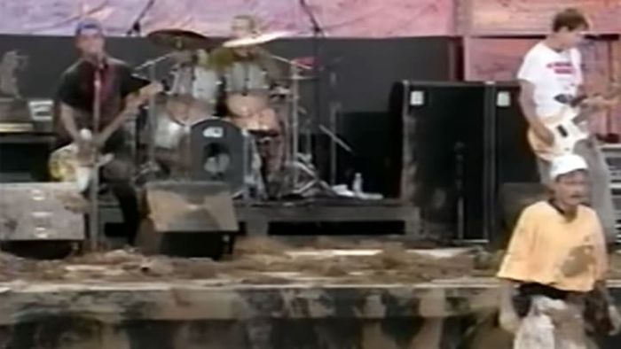 YouTube // Green Day on Music Video