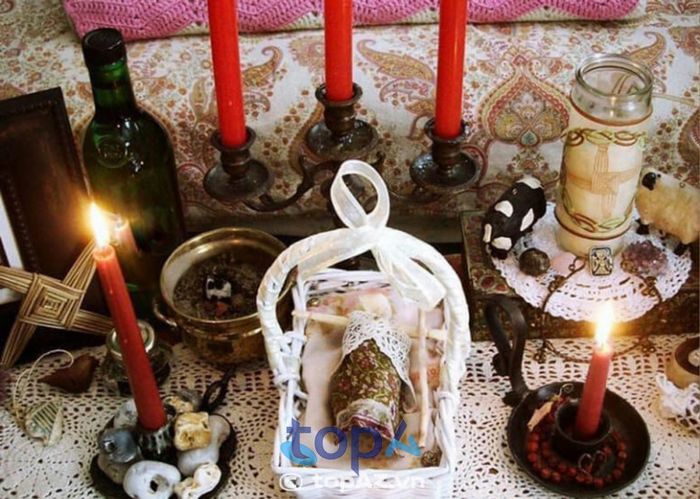 Thầy Thuỷ - chuyên gia làm bùa yêu tại Hà Nội