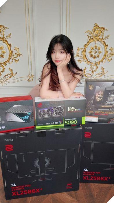 Doinb lại tiếp tục làm cộng đồng LMHT phải ghen tị khi nhận được món quà cực kỳ đắt giá từ vợ.
