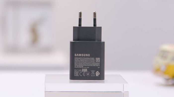 Bộ Adapter sạc kèm cáp Type C - Type C PD 45W Samsung EP-T4510X Đen - Công suất