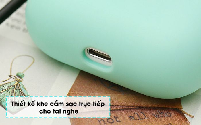 Túi đựng AirPods Pro Nhựa dẻo TPU kèm móc JM SN12 - Khe cắm sạc