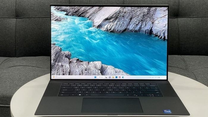Kích thước dài rộng của laptop 17 inch là bao nhiêu?