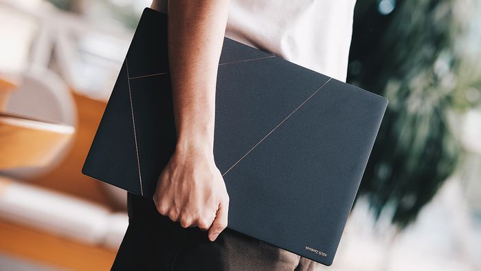 Zenbook S16 là chiếc laptop AI 16-inch mỏng nhẹ nhất từ trước đến nay của ASUS