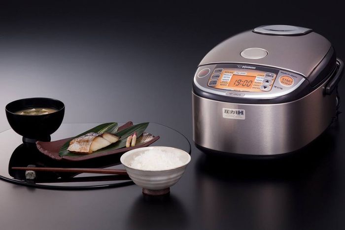 Nồi cơm áp suất điện tử cao tần Zojirushi NP-HRQ10-XT - 1.0L